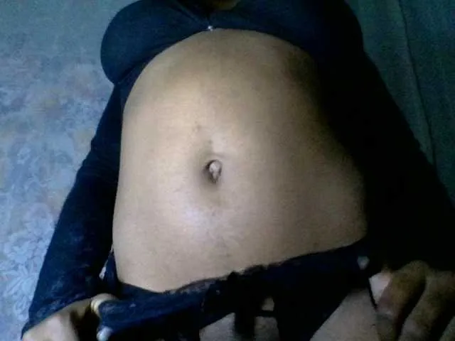 Live sex webcam photo for Hemreyi #291643329