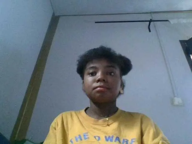 Live sex webcam photo for Hemreyi #291788940