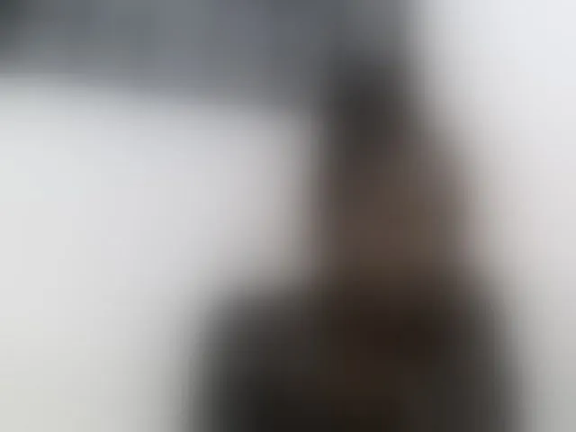Live sex webcam photo for Hemreyi #293776559