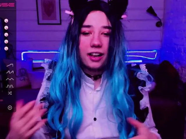 Live sex webcam photo for HentaiKittya #273106547