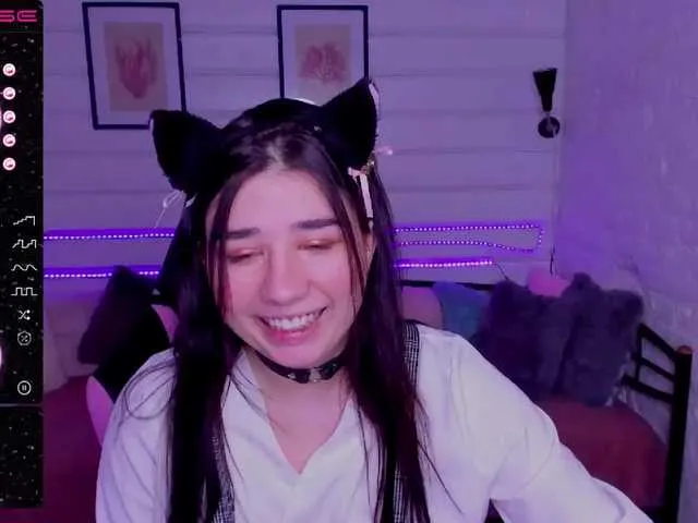 Live sex webcam photo for HentaiKittya #273369009