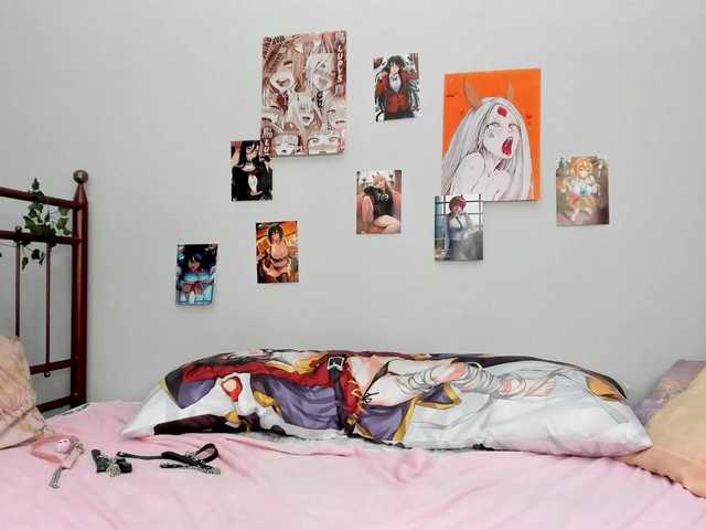 Live sex webcam photo for HentaiMelody #288089949