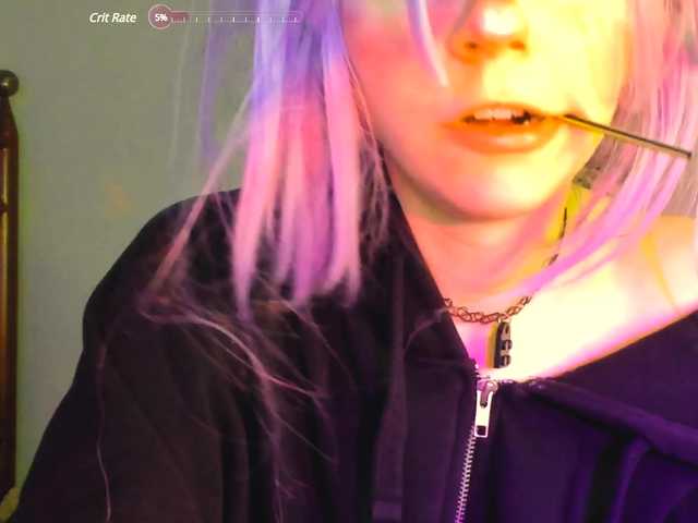 Live sex webcam photo for HentaiMelody #290020446