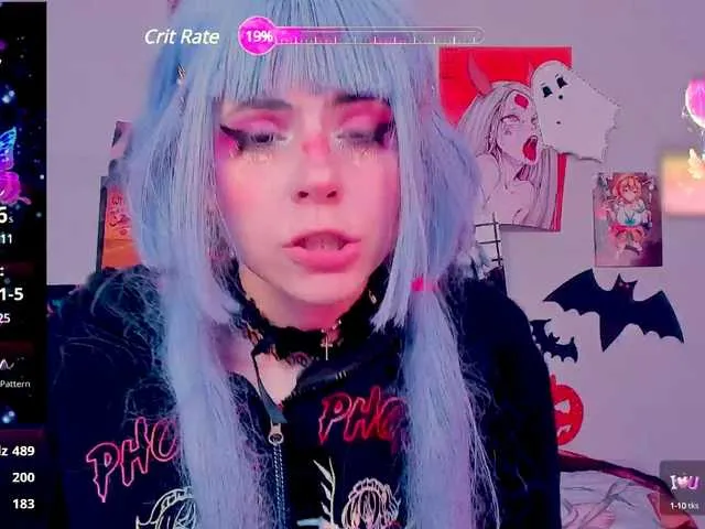 Live sex webcam photo for HentaiMelody #290154677