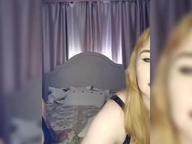 Live sex webcam photo for Her-Girl #292071748