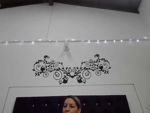 Live sex webcam photo for Hera2022 #272719636