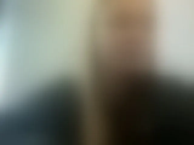 Live sex webcam photo for HerminiaLanting #293051203