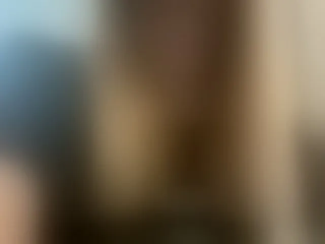 Live sex webcam photo for HerminiaLanting #293228715
