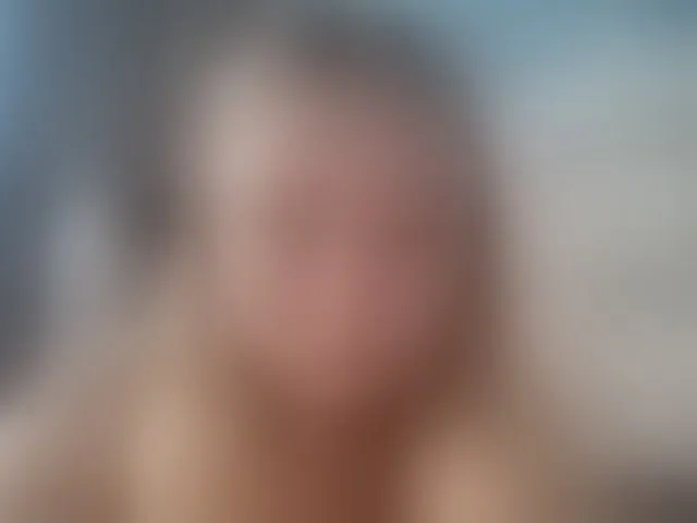 Live sex webcam photo for HerminiaLanting #293875720