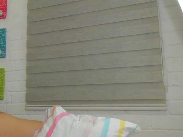 Live sex webcam photo for Hermione-M #275643154