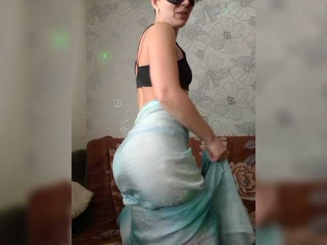 Live sex webcam photo for Hermosa6 #272224011