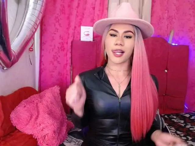 Live sex webcam photo for Hermyone #276818211