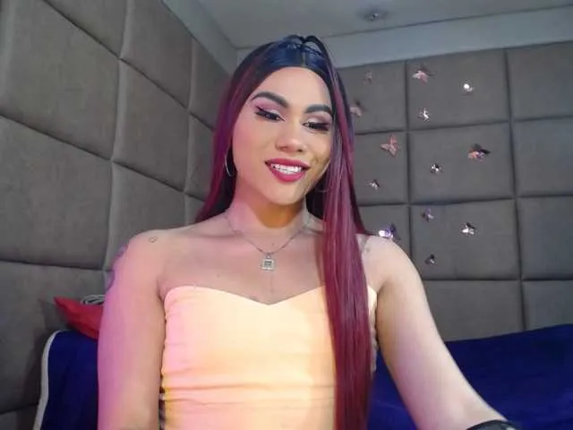 Live sex webcam photo for Hermyone #277349478