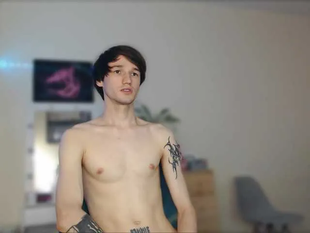 Live sex webcam photo for Heroinlove #282038539