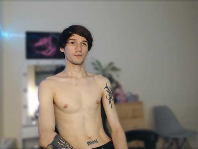 Live sex webcam photo for Heroinlove #282811189