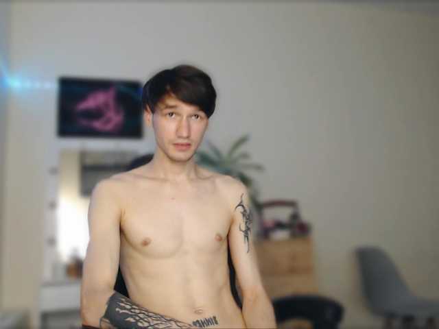 Live sex webcam photo for Heroinlove #286017658