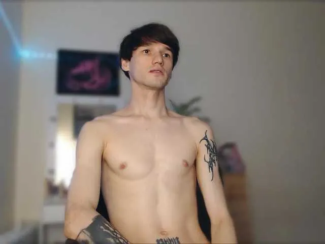 Live sex webcam photo for Heroinlove #289392088