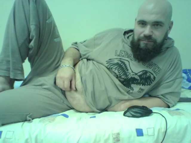 Live sex webcam photo for Herrroff82 #277217066