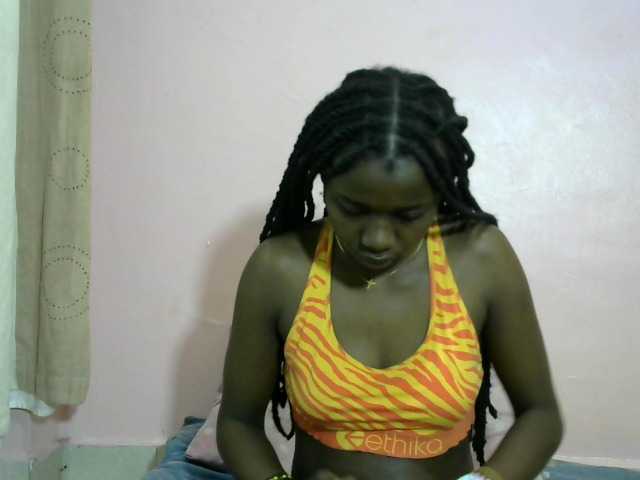 Live sex webcam photo for Hidengem1 #289609508