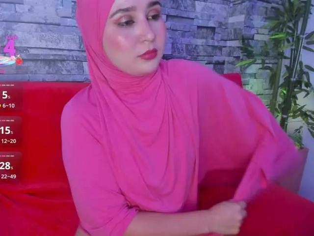 Live sex webcam photo for Hijab-Sami #290996154