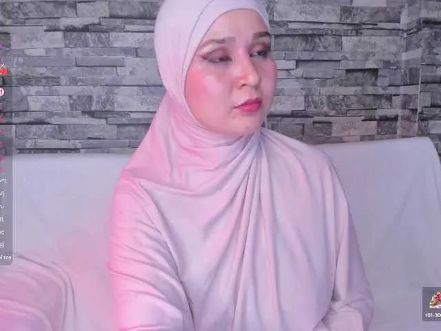 Live sex webcam photo for Hijab-Sami #291692134