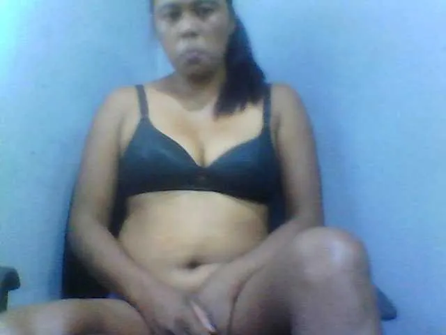 Live sex webcam photo for Hilariejess #276078068