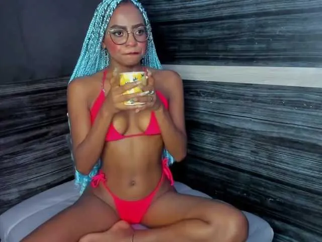 Live sex webcam photo for Hilary-banks #288012829