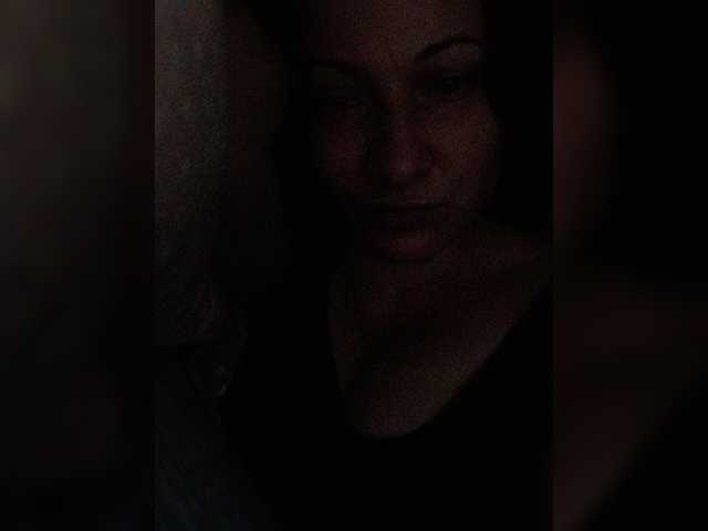 Live sex webcam photo for HillaryDelbert #277050473