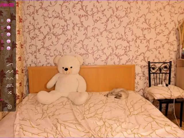 Live sex webcam photo for Hina-tin #272109679