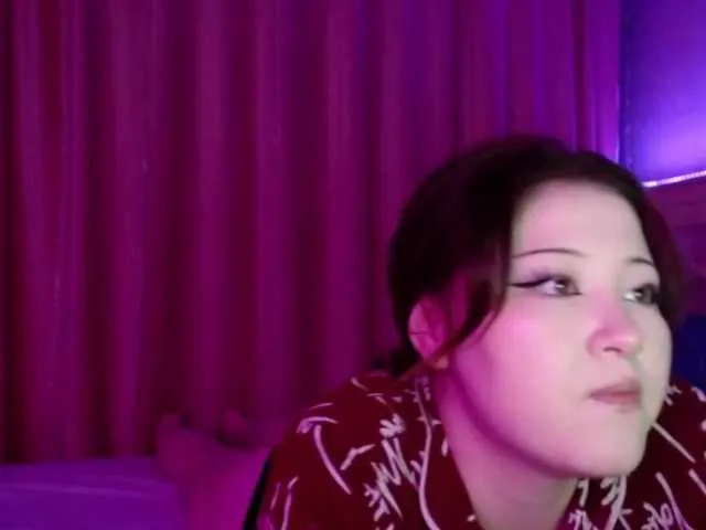 Live sex webcam photo for Hitomimi #276867526