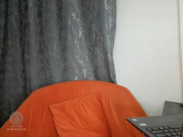 Live sex webcam photo for Hoelygrail #292248751