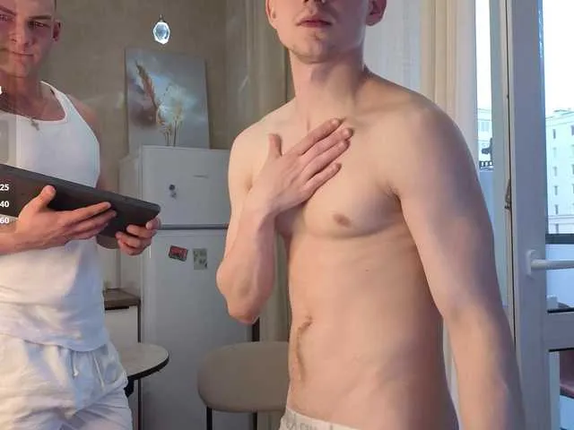 Live sex webcam photo for Holidayboys #293869018