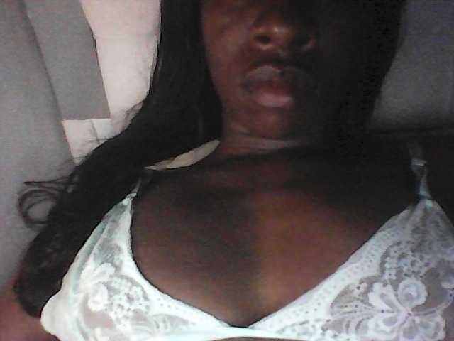 Live sex webcam photo for Holly--Sailt #275457456