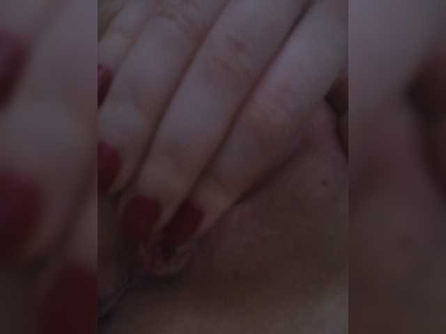 Live sex webcam photo for HollyAtHome #276969188