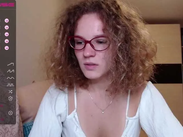 Live sex webcam photo for HollyMommy #276146498