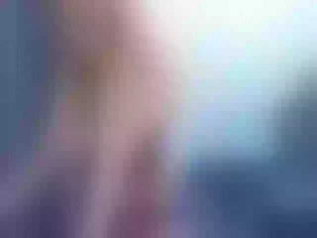 Live sex webcam photo for HollyQueen #290765289