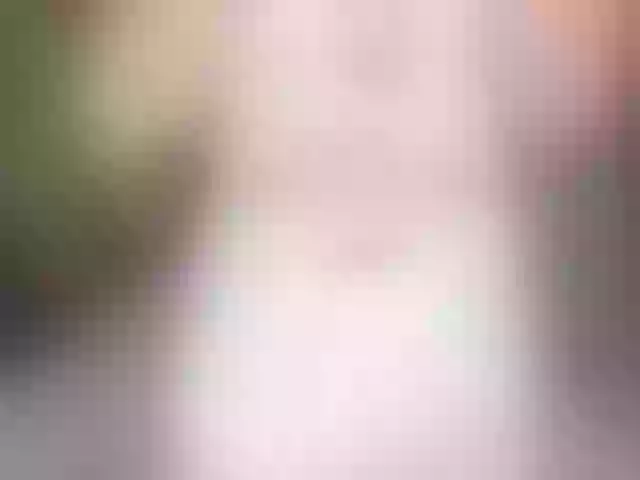 Live sex webcam photo for HollyTaillor #292039875
