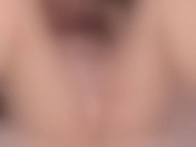 Live sex webcam photo for HollyTaillor #292494576