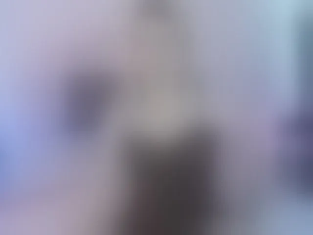 Live sex webcam photo for HollyTaillor #293837085