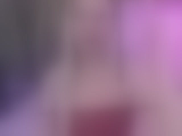 Live sex webcam photo for HollyTaillor #294124991