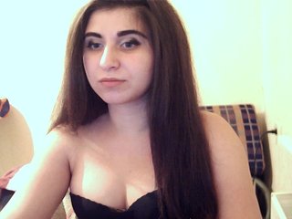 Live sex webcam photo for HollyXLily #182194987