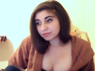 Live sex webcam photo for HollyXLily #184536352