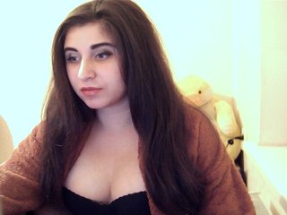 Live sex webcam photo for HollyXLily #184726142