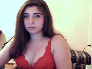 Live sex webcam photo for HollyXLily #192703443