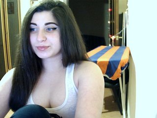 Live sex webcam photo for HollyXLily #209594703