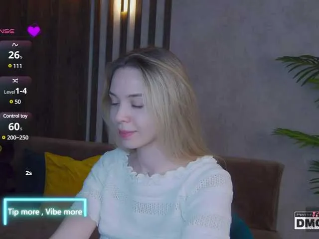 Live sex webcam photo for Hollywww #290599688