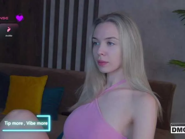 Live sex webcam photo for Hollywww #290606301