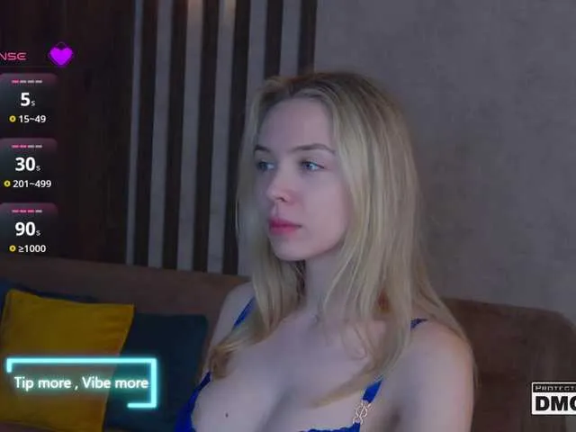 Live sex webcam photo for Hollywww #290730976