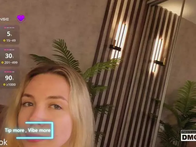 Live sex webcam photo for Hollywww #290976643