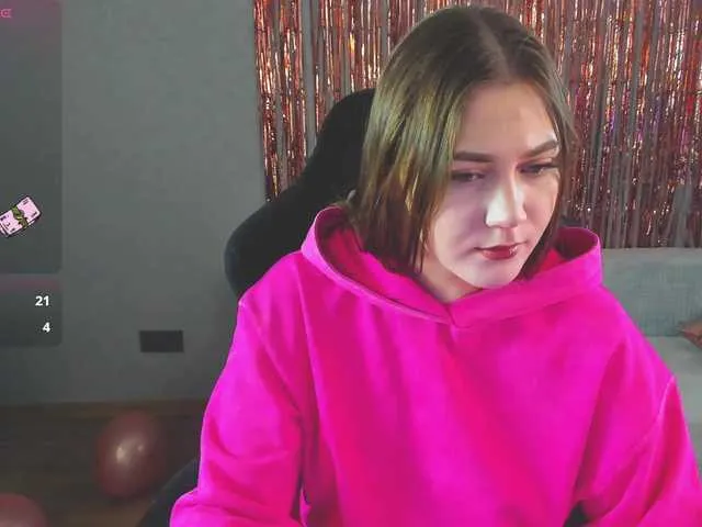 Live sex webcam photo for HolyMaria #290291086